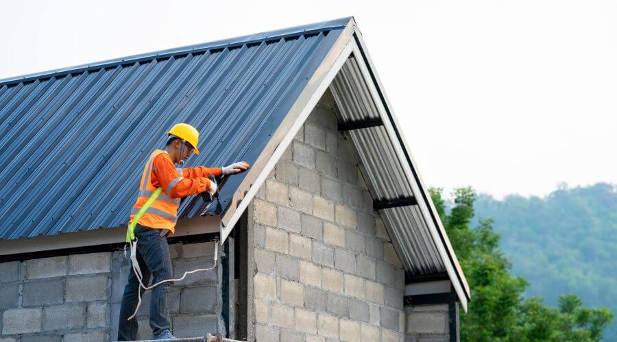 Expert top industrial roofings services in Ashley, MI